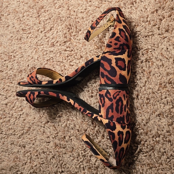 Unisa Animal Print Block Heels EUC Size 7 (#0718) - Picture 4 of 8